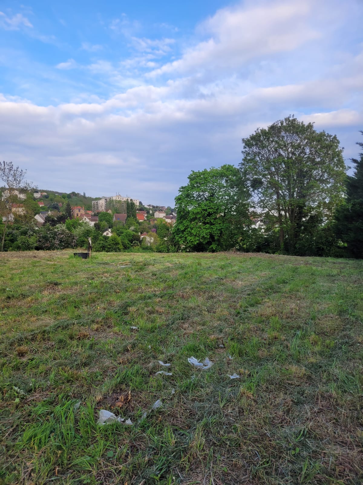 TERRAIN A LA FRETTE-SUR-SEINE