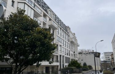 F4 COURBEVOIE