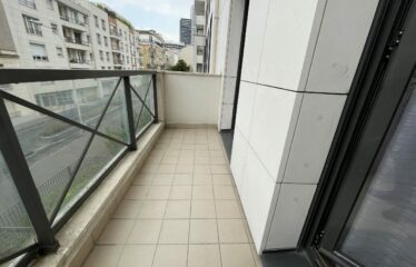 F4 COURBEVOIE