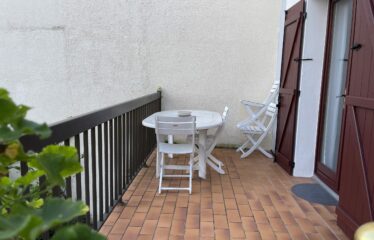 MAISON MONT VALERIENT