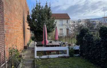 2 MAISONS EN UN TERRAIN