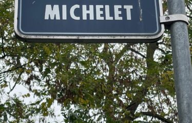 2 PIÈCES RARE AU PIED DU RER A